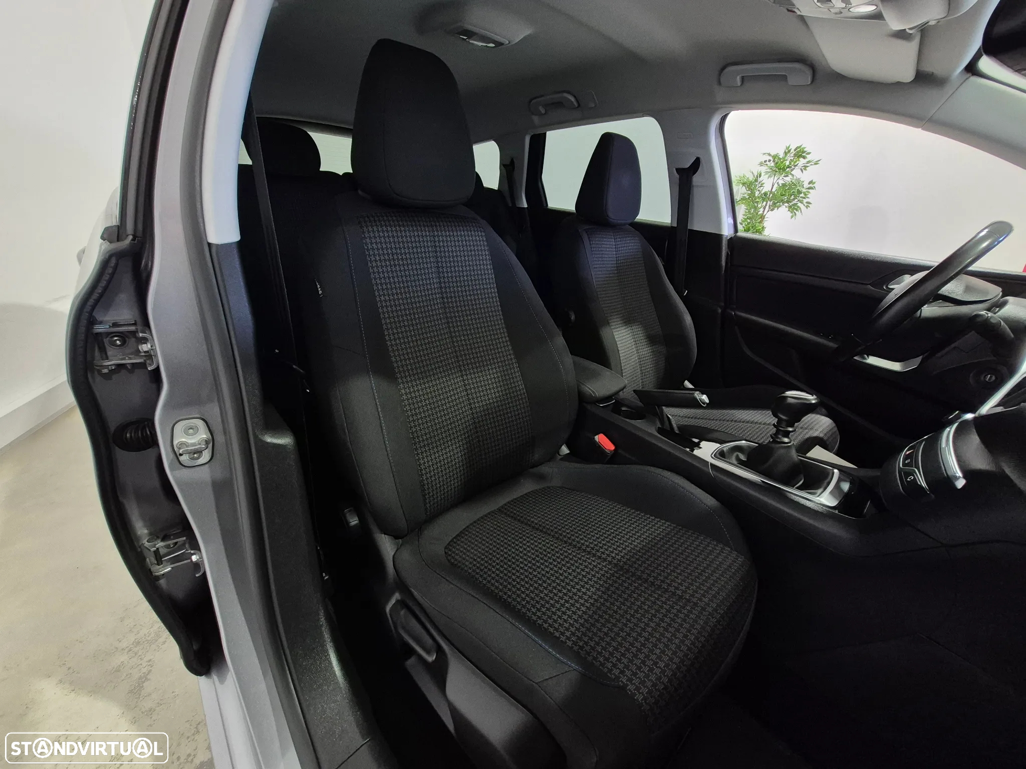 Peugeot 308 SW 1.5 BlueHDi Style - 19