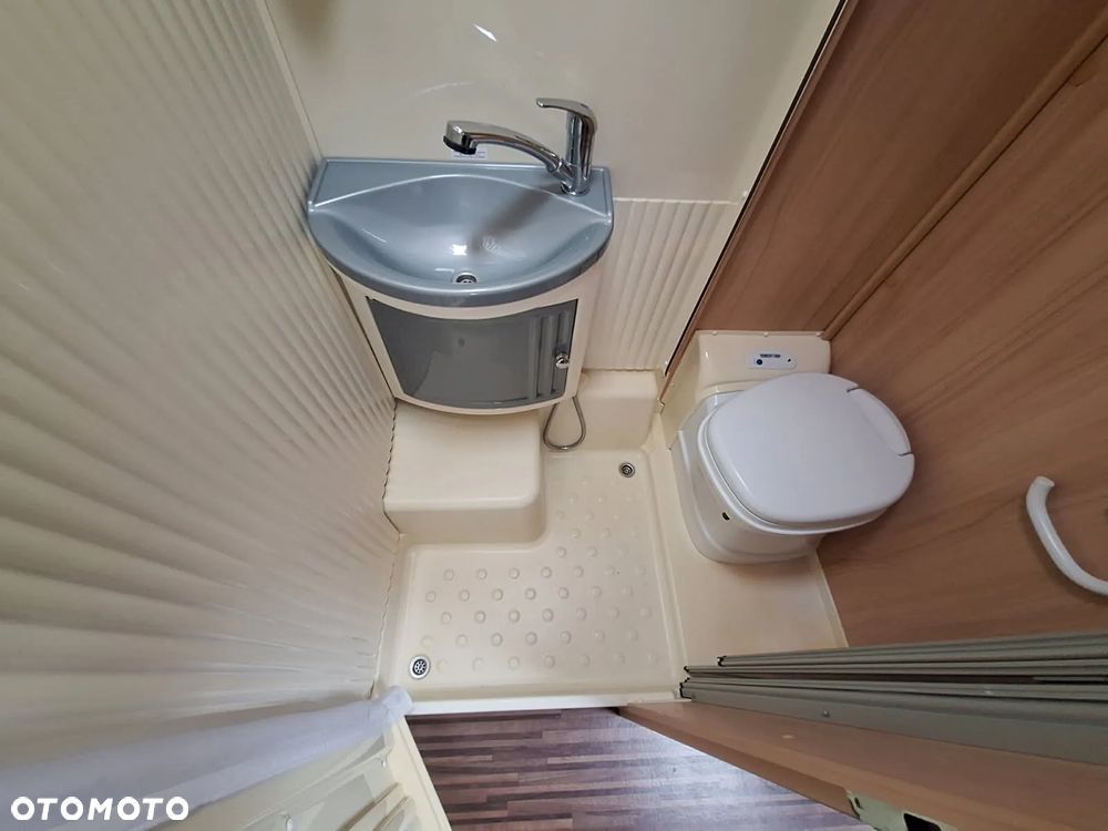 Carado T344 półintegra klimatyzacja - 13