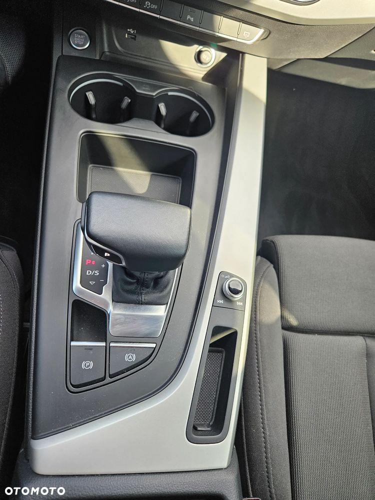Audi A4 Avant 50 TDI quattro tiptronic S line - 37