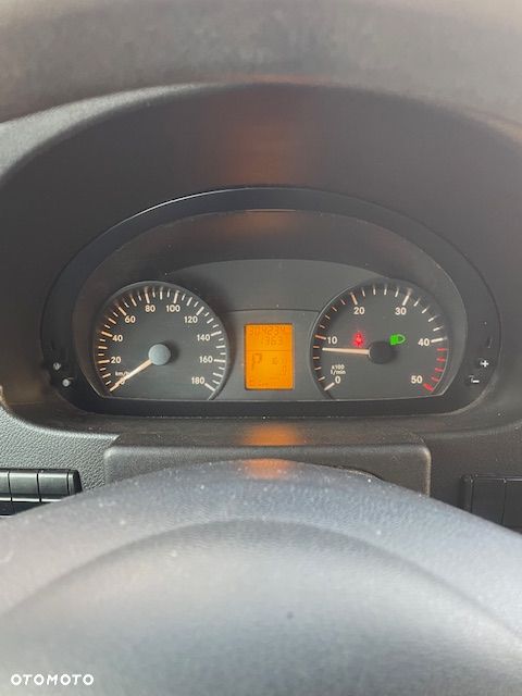 Mercedes-Benz SPRINTER - 6