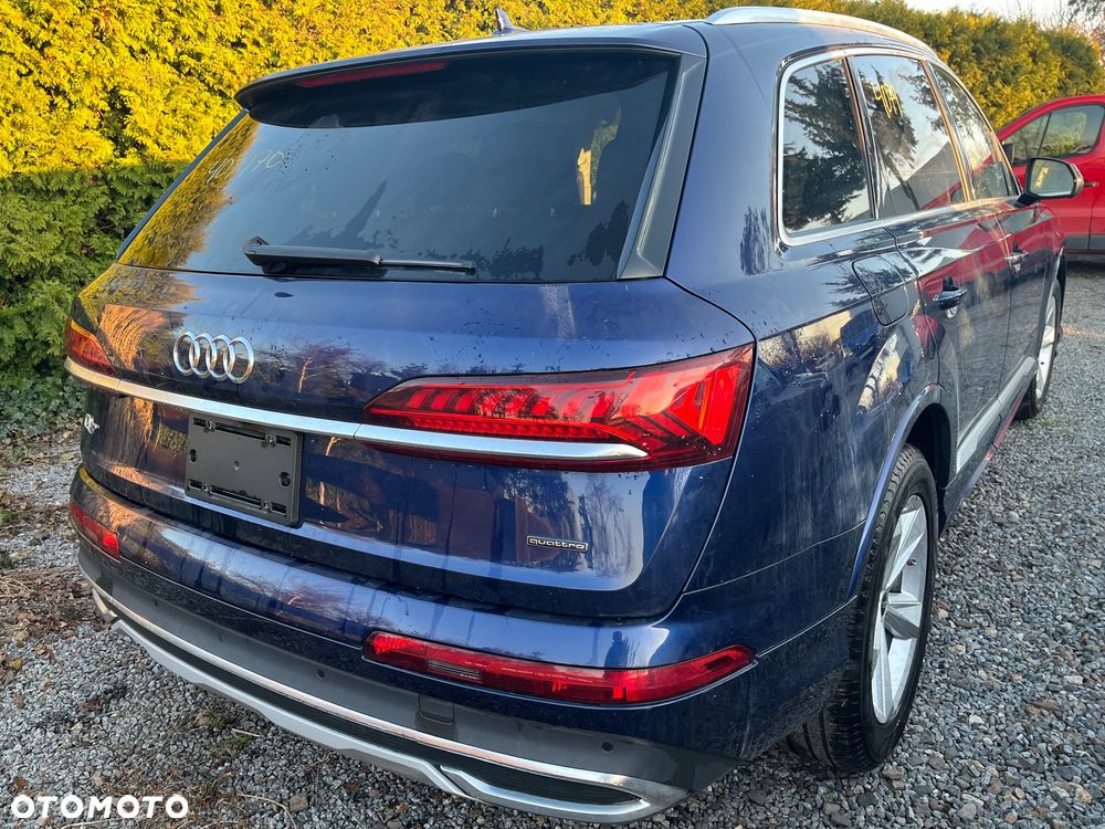 Audi Q7 55 TFSI quattro tiptronic - 24
