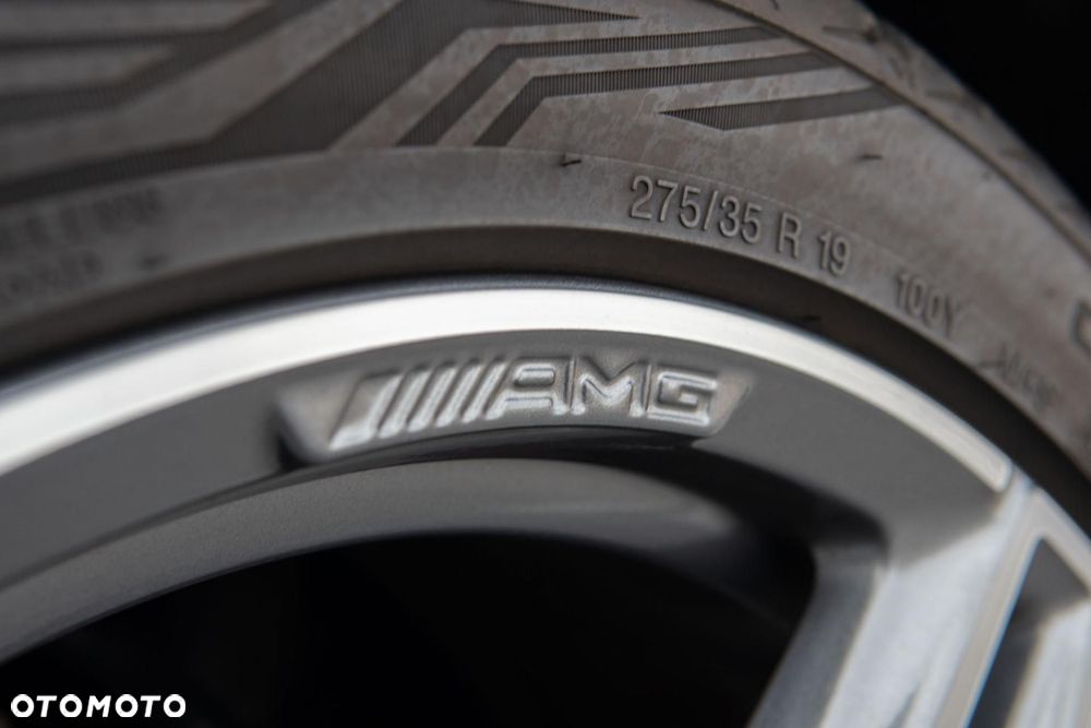 Mercedes-Benz Klasa E 220 d 4Matic 9G-TRONIC AMG Line - 40