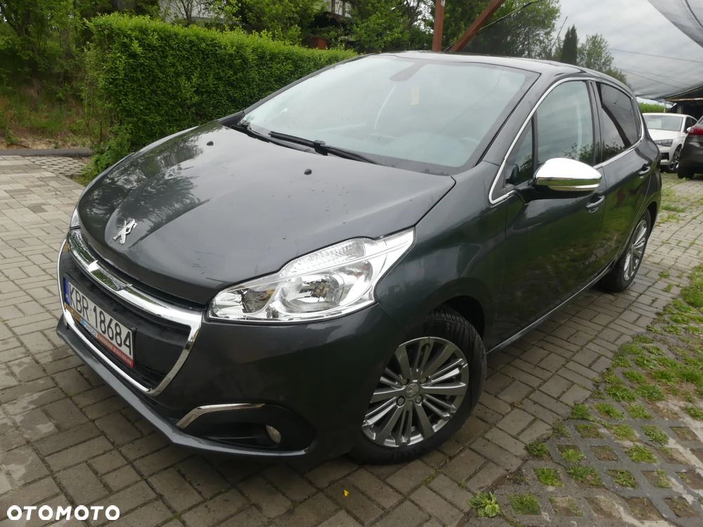 Peugeot 208 1.2 PureTech GPF Signature S&S EAT6 - 1