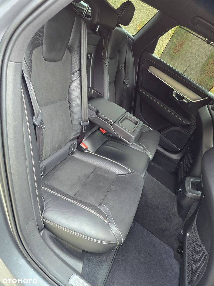 Volvo V90 D4 Geartronic R Design - 24