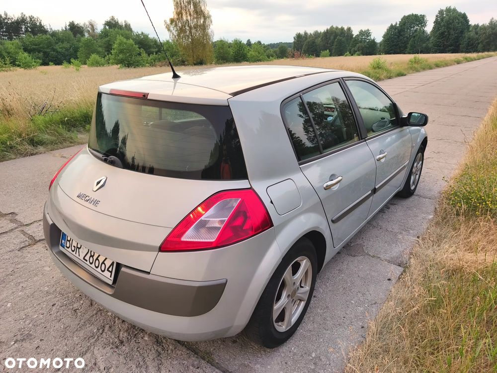 Renault Megane 1.6 Confort Dynamique - 6