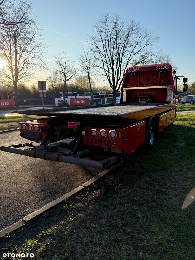 DAF LF 210 Pomoc drogowa laweta holownik widelec platforma hydrauliczna - 5