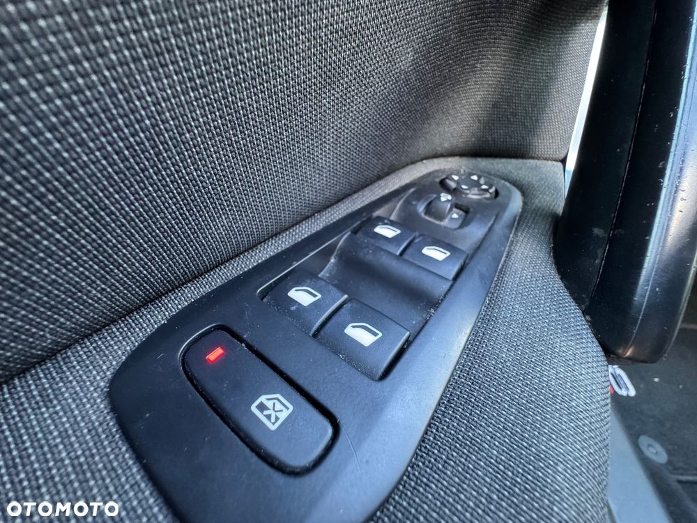 Peugeot 308 130 e-THP Stop & Start Allure - 9