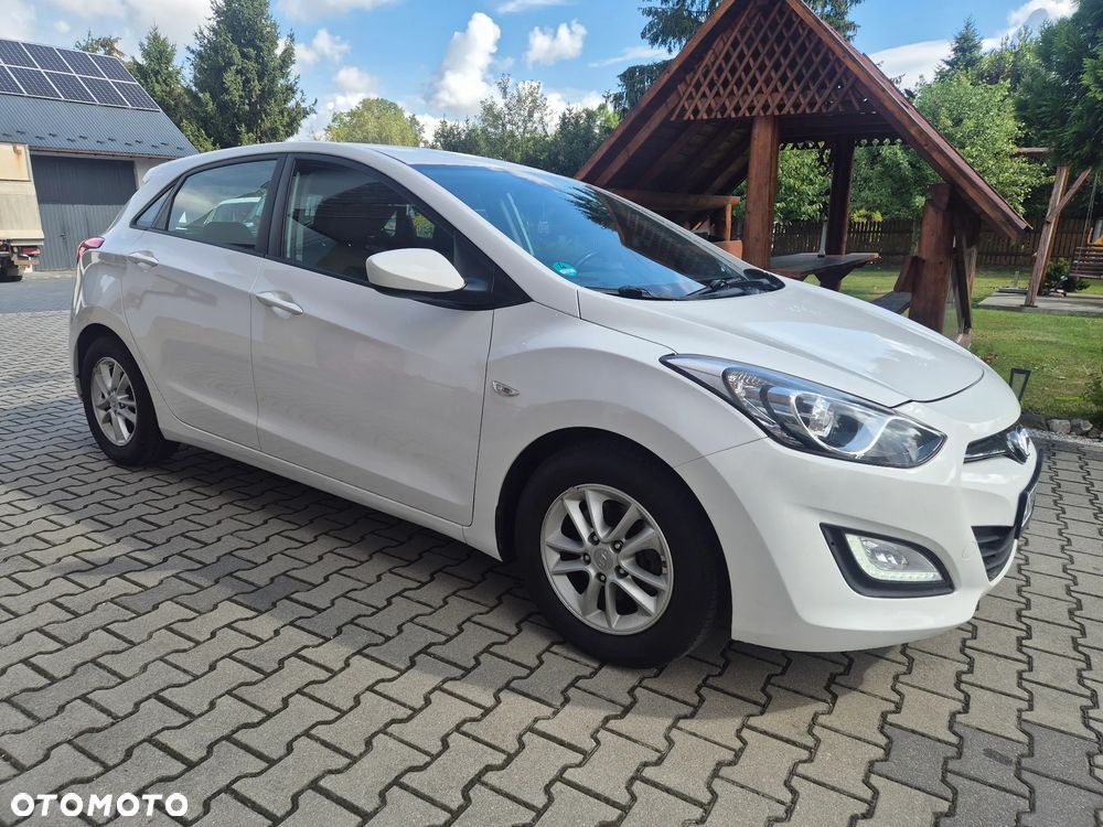 Hyundai i30 1.4 Trend - 6