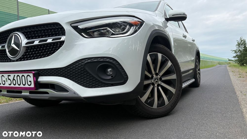 Mercedes-Benz GLA 250 4Matic 8G-DCT AMG Line - 3