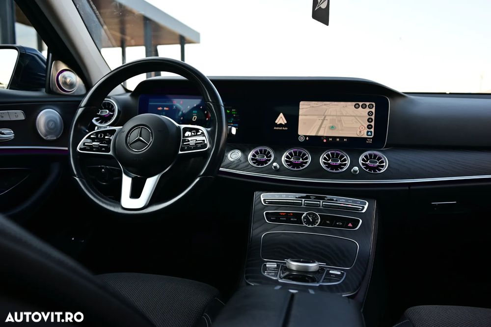 Mercedes-Benz E - 17