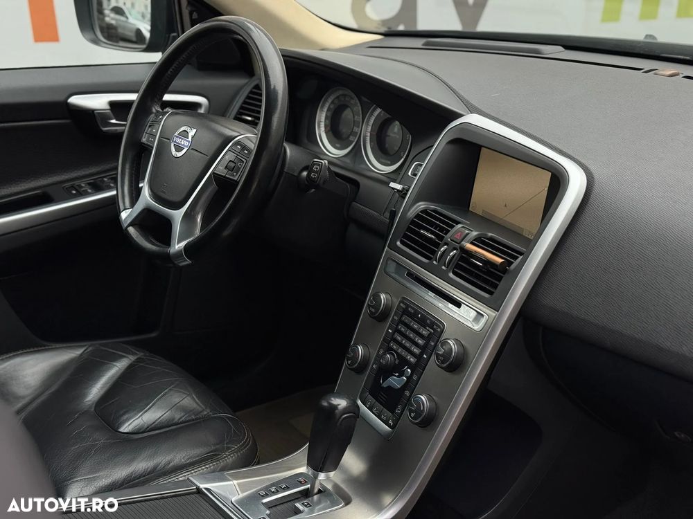 Volvo XC 60 - 26