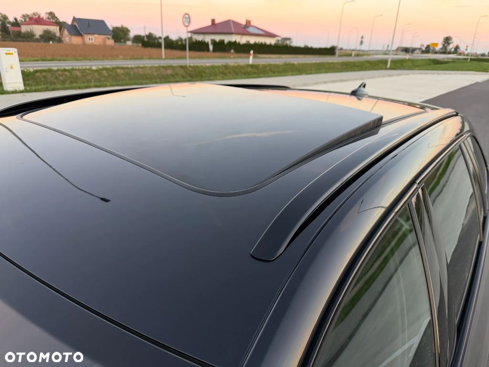 Skoda Octavia 2.0 TDI RS DSG - 29