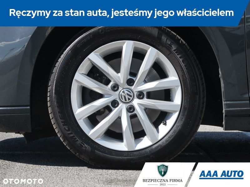 Volkswagen Passat Variant - 17