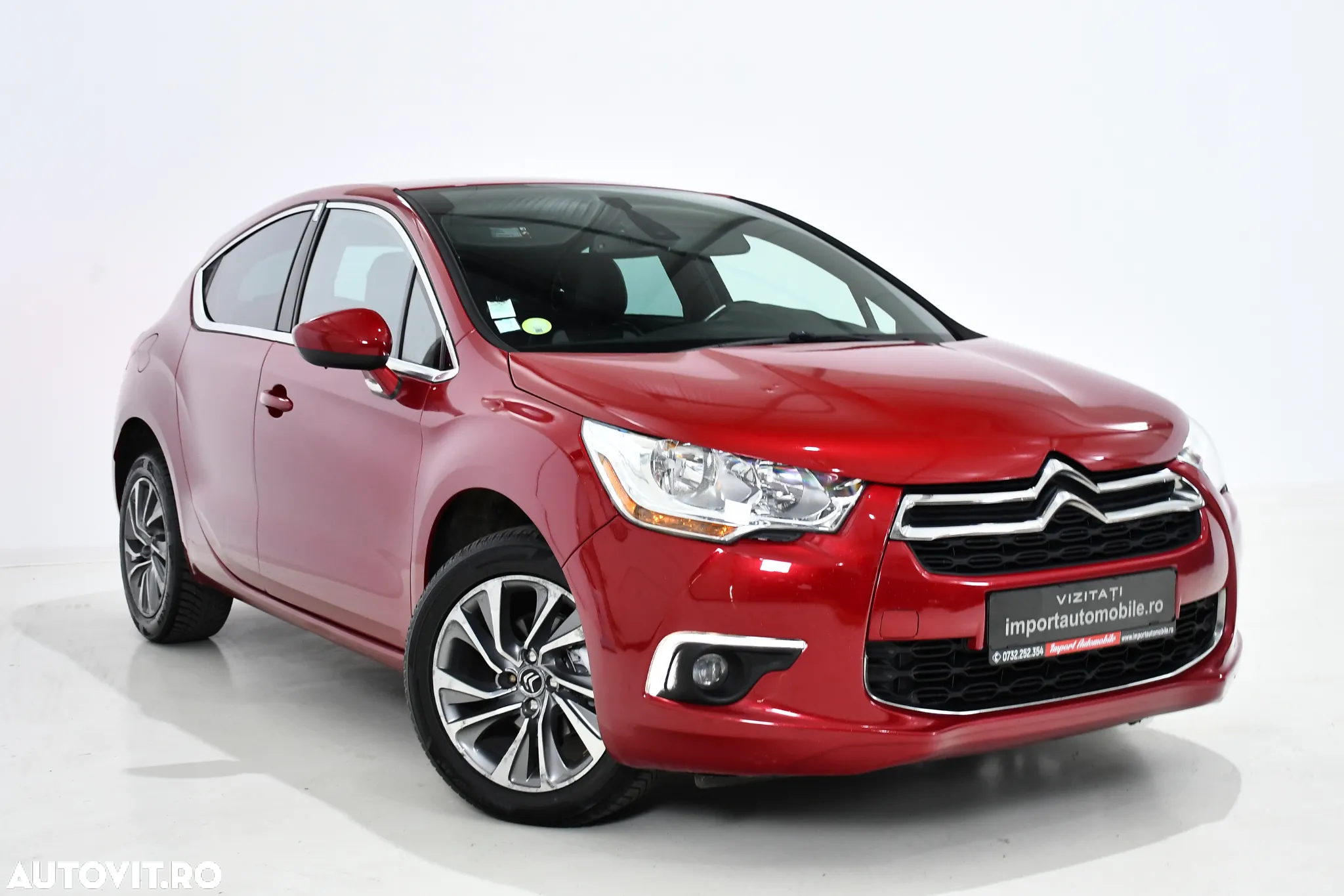 Citroën DS4 e-HDi 110 EGS6 SoChic - 2