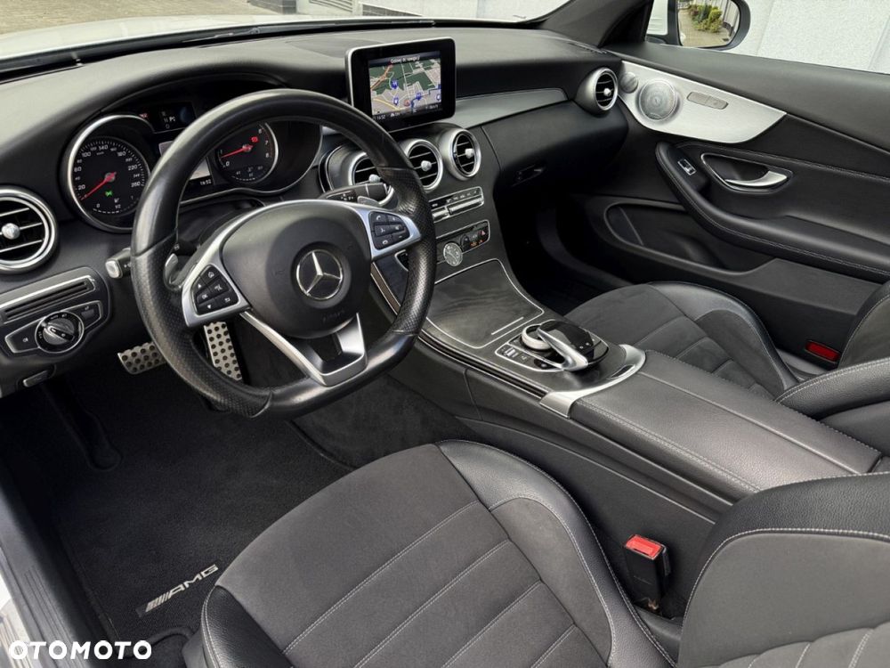 Mercedes-Benz Klasa C 300 7G-TRONIC - 15