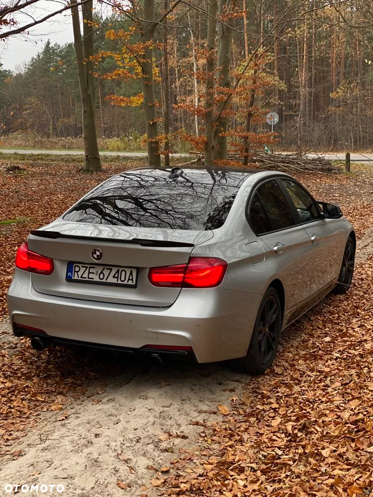 BMW Seria 3 320d - 8