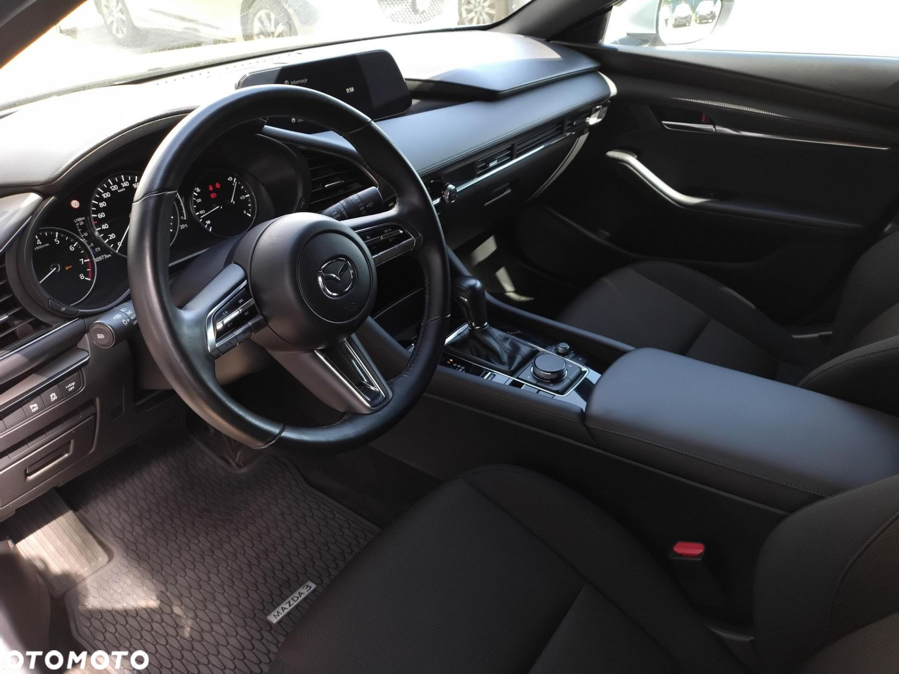 Mazda 3 - 9