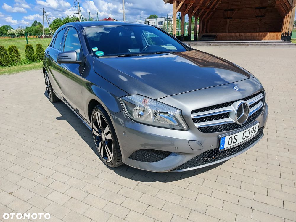 Mercedes-Benz Klasa A 200 CDI (BlueEFFICIENCY) 7G-DCT Style - 4