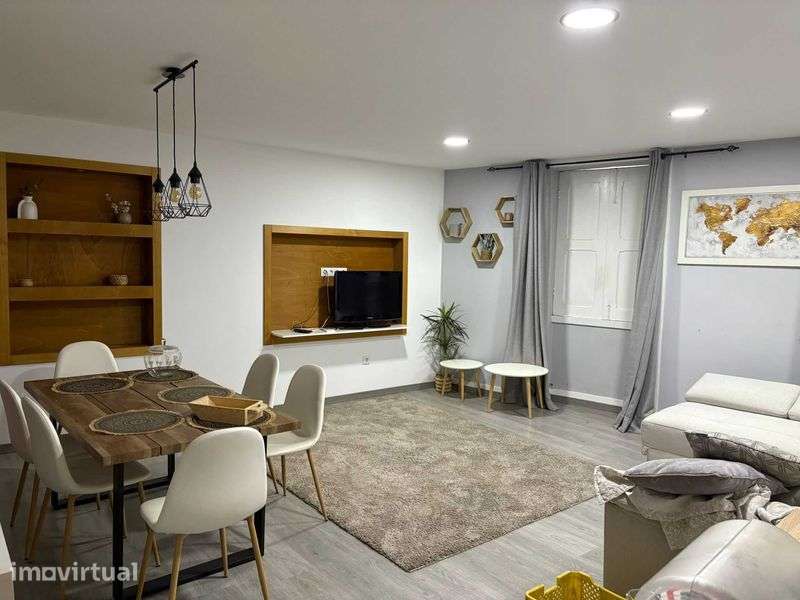 Moradia T2+ Espaço Comercial (Café) - Grande imagem: 2/12