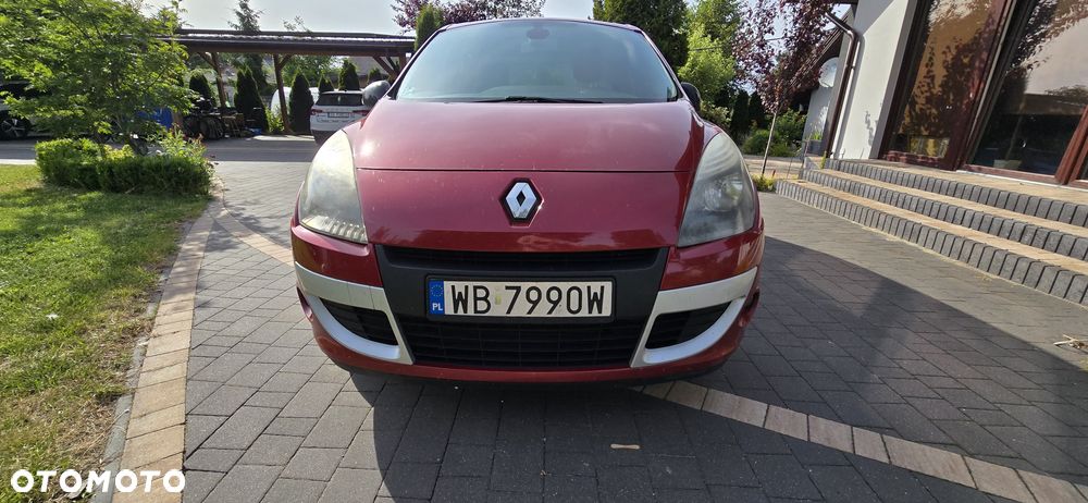 Renault Scenic 1.6 dCi Energy Bose Edition S&S - 17