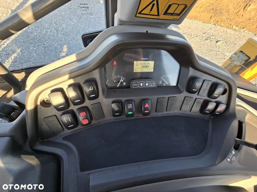 Volvo BL71B - 19