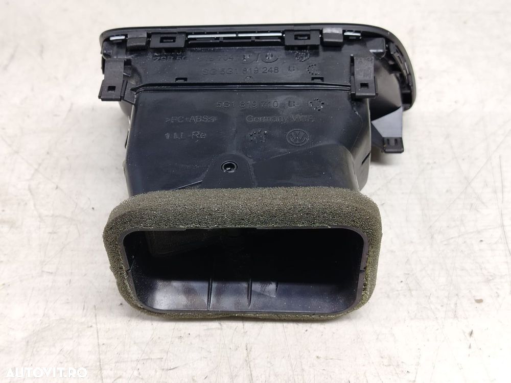 Grila ventilatie bord 5g1819704p Volkswagen VW Golf 7 [2012 - 2017] 1 - 2