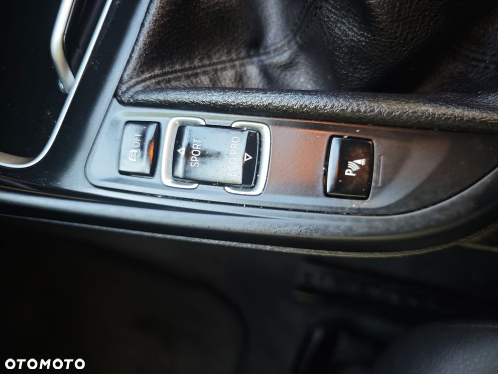 BMW Seria 1 116d EfficientDynamics Edition - 19