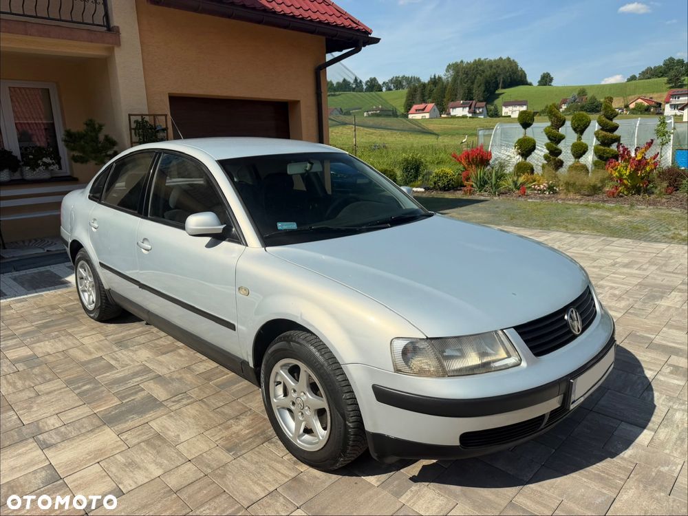 Volkswagen Passat 1.9 TDI CL - 35