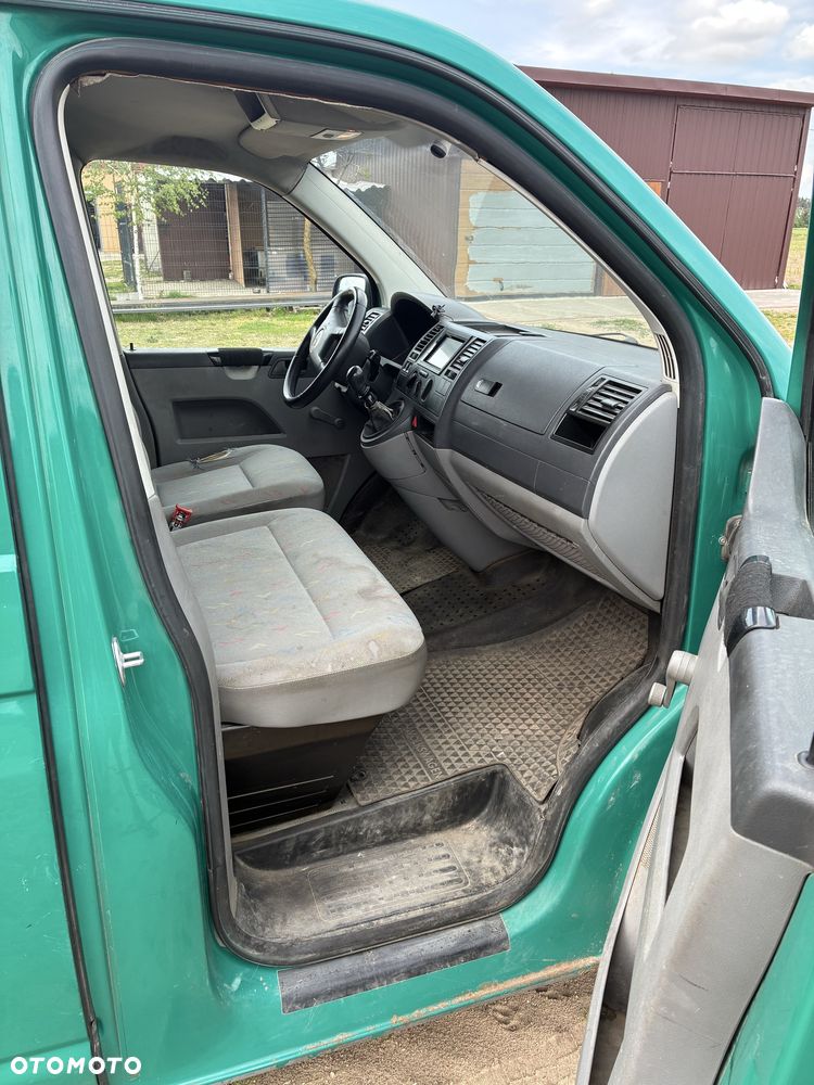 Volkswagen Transporter - 8