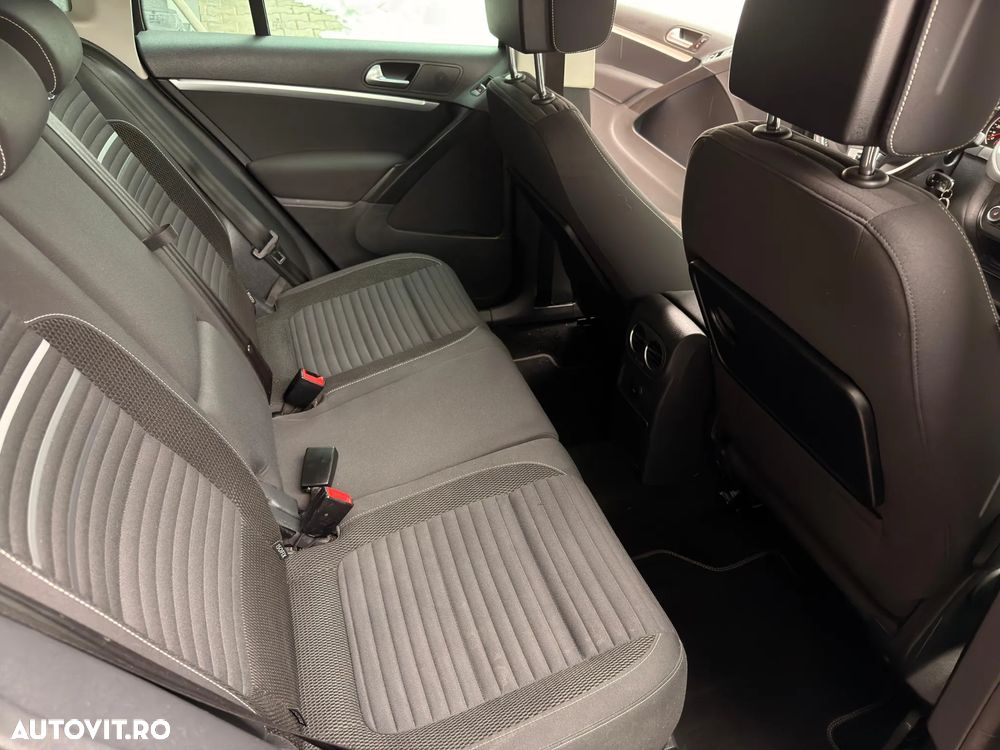 Volkswagen Tiguan 2.0 TDI DPF BlueMotion Technology Cup Sport & Style - 11