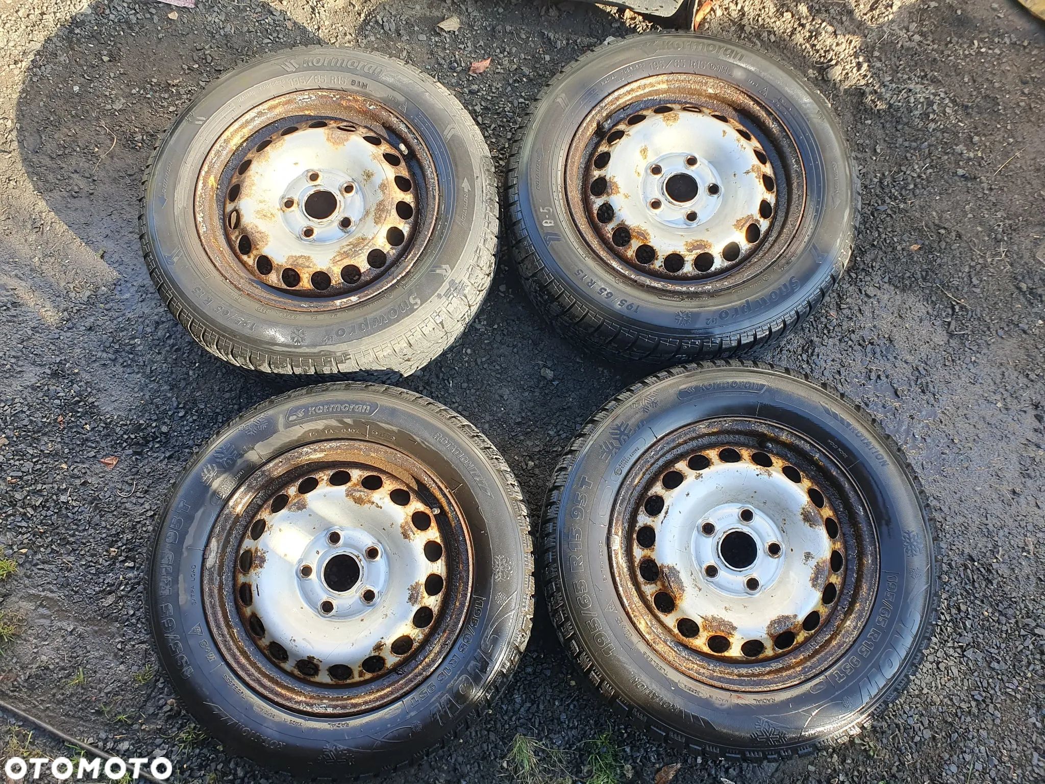 PASSAT B5 4X KOŁA FELGI 15" 5x112 OPONY ZIMOWE KORMORAN 195/65/R15 OK. 7mm 2x2017r 2x2020r VOLKSWAGEN - 1