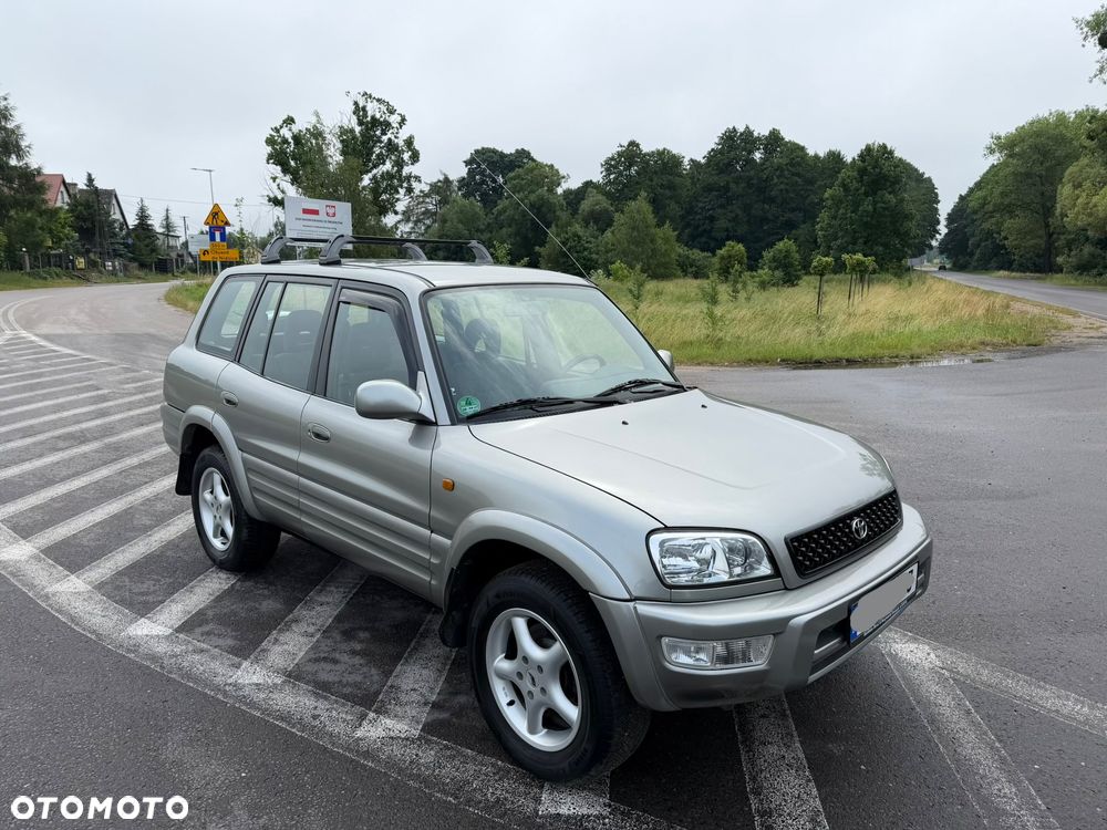 Toyota RAV4 2.0 Fun - 26