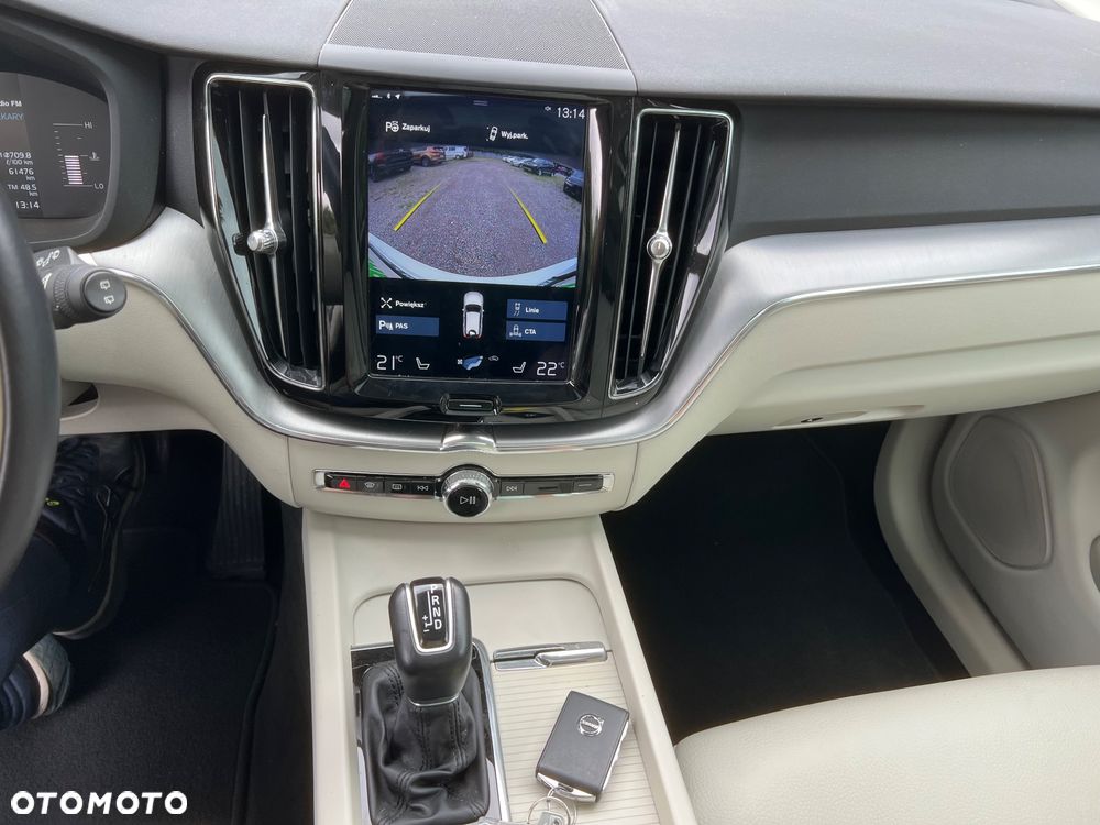 Volvo XC 60 T5 AWD Geartronic Momentum - 16