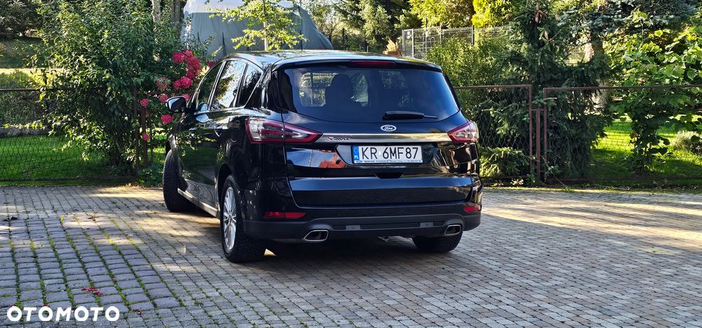 Ford S-Max 2.0 TDCi Titanium PowerShift - 6