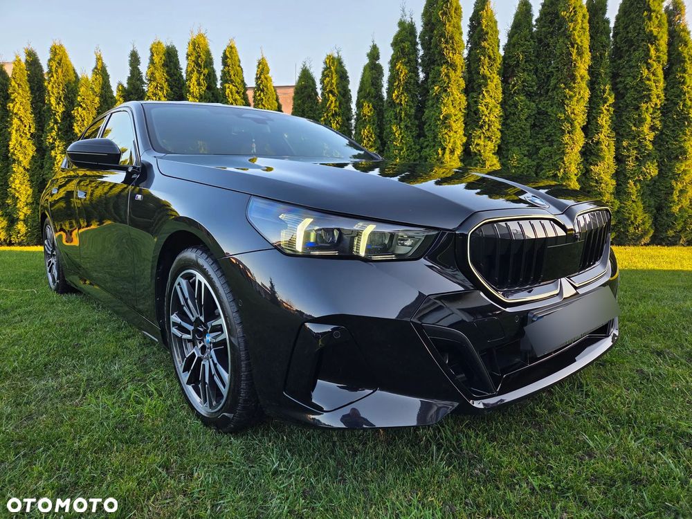 BMW Seria 5 520d xDrive - 5