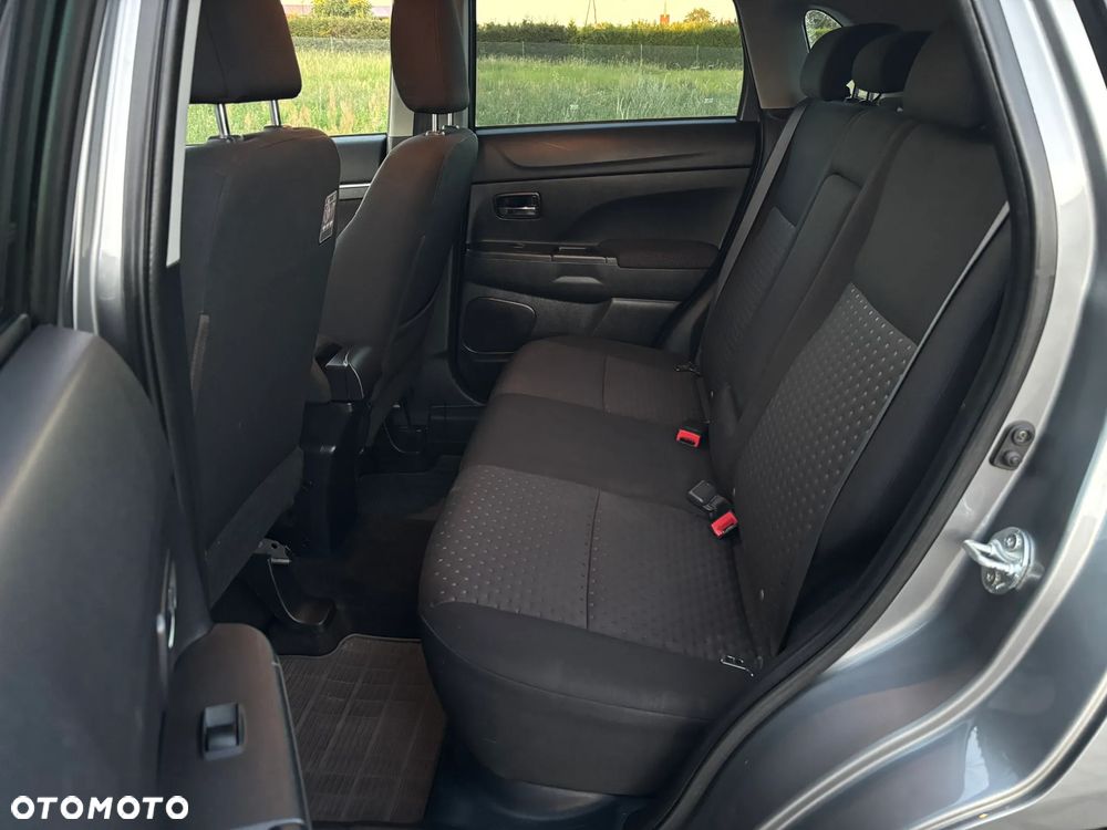 Mitsubishi ASX 1.8 DI-D 4WD Instyle - 10