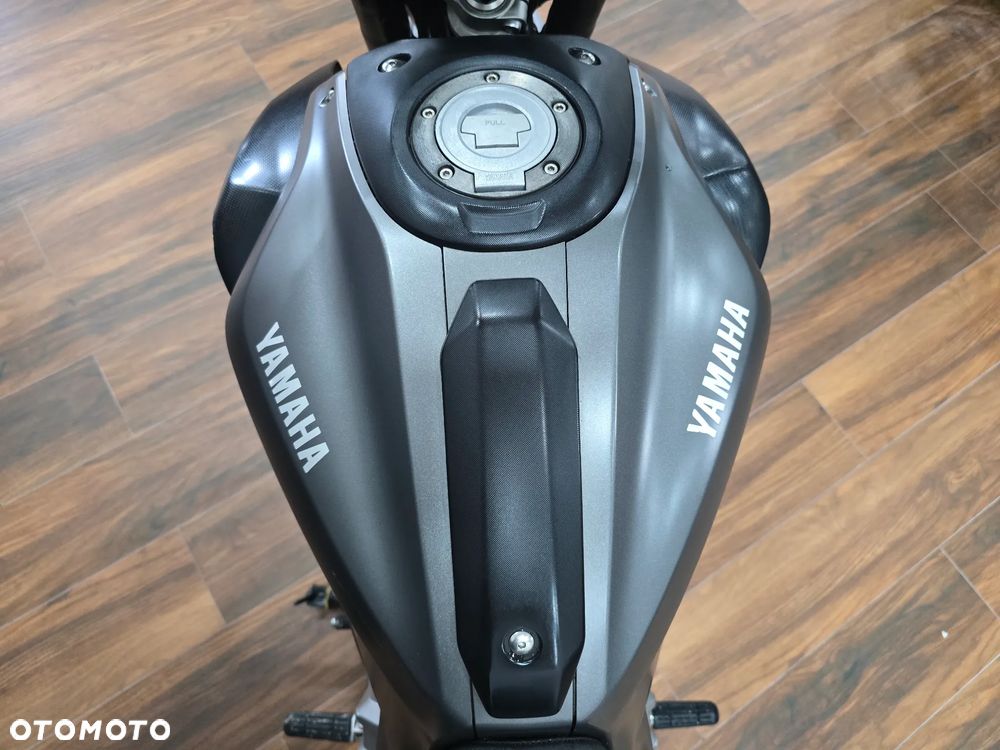 Yamaha MT - 10