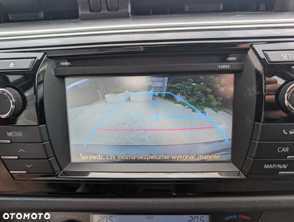 Toyota Corolla 1.6 Comfort - 30