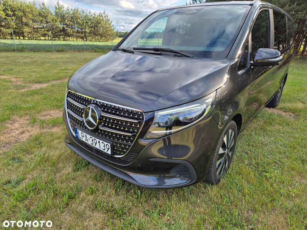 Mercedes-Benz Klasa V 300 d lang 4Matic 9G-TRONIC Exclusive - 7