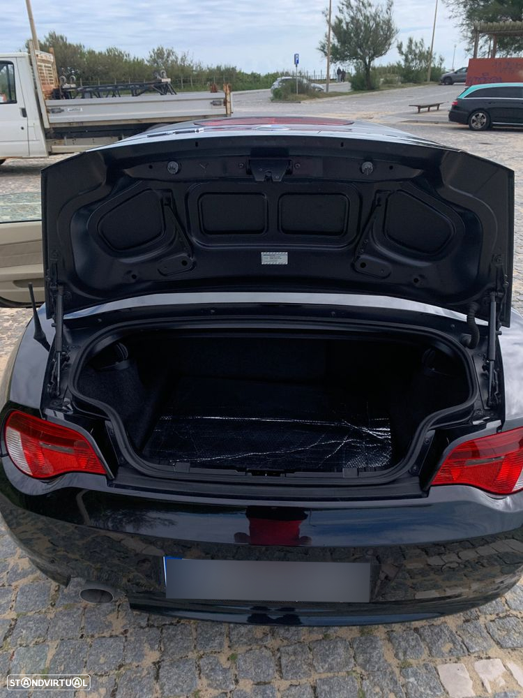 BMW Z4 2.0 - 24