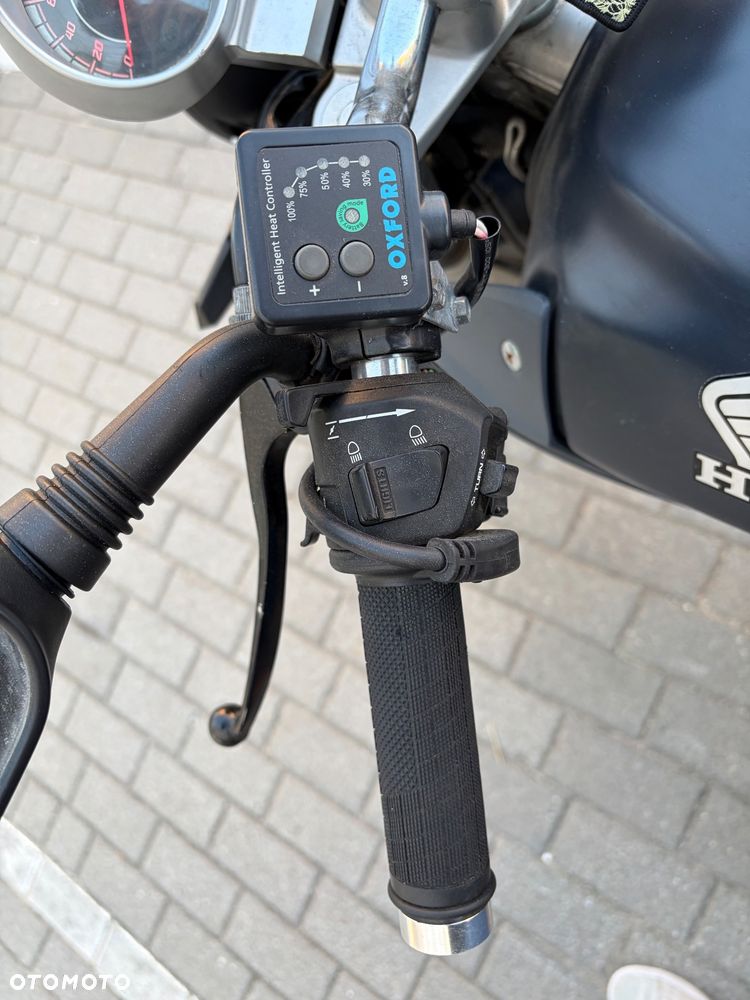 Honda CBF - 7