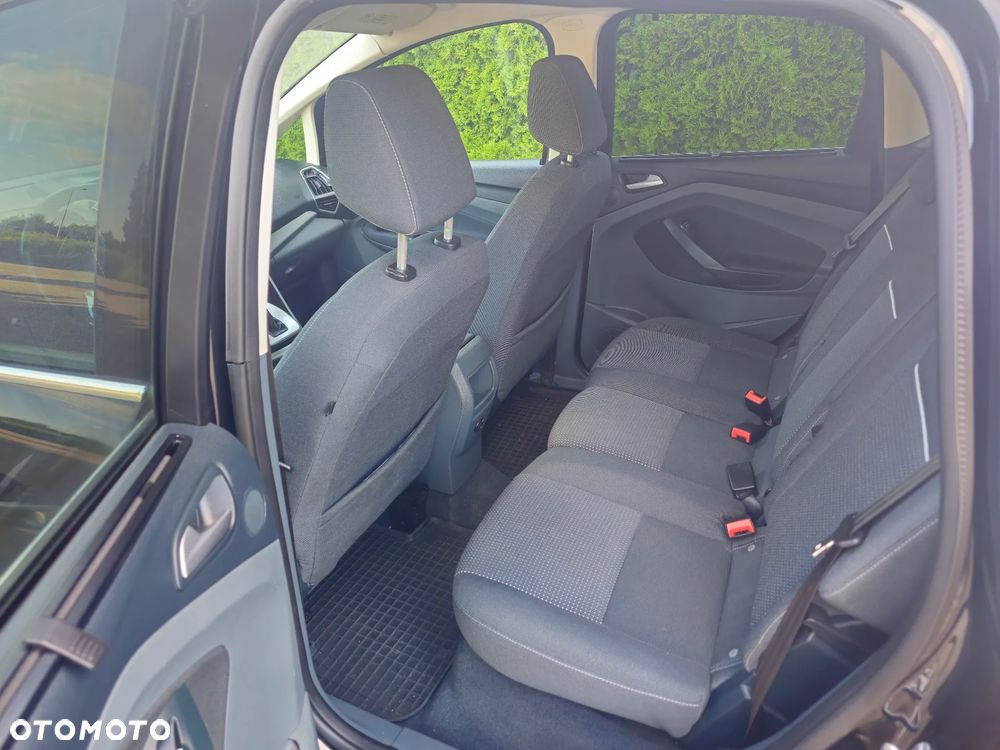 Ford C-MAX 2.0 TDCi Titanium MPS6 - 9