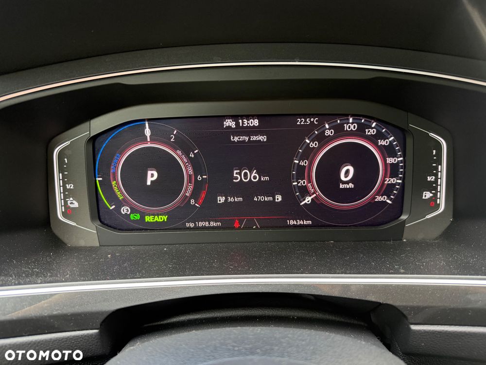 Volkswagen Tiguan - 14