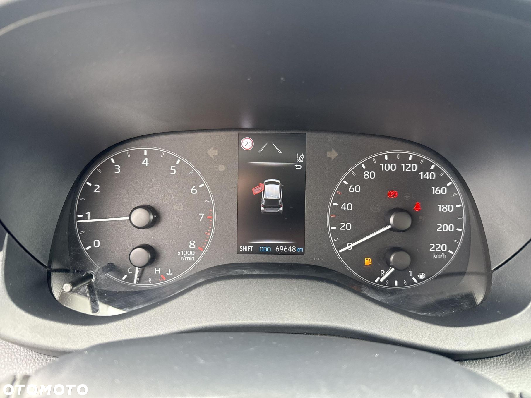 Toyota Yaris - 17