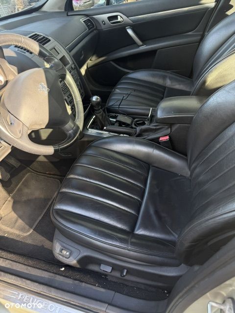 Peugeot 407 2.0 HDi Premium - 23
