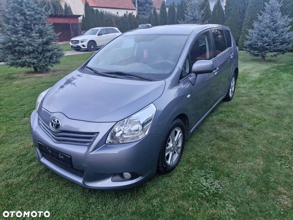 Toyota Verso - 8