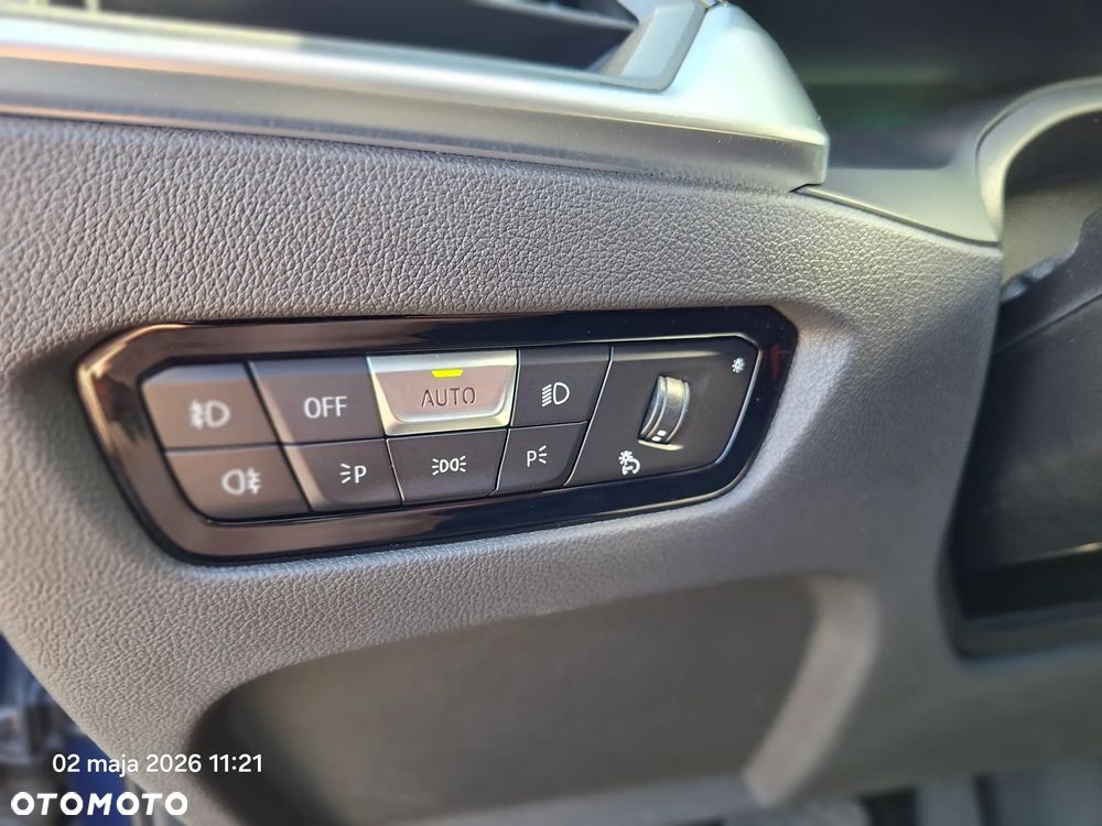 BMW Seria 3 320d xDrive MHEV Luxury Line - 22