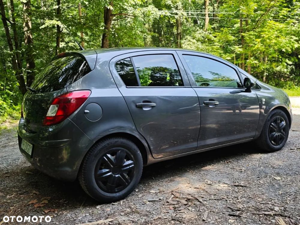 Opel Corsa 1.2 16V 111 - 11