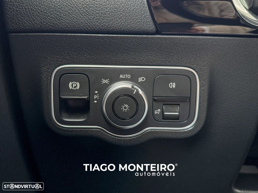 Mercedes-Benz GLA 250 e AMG Line - 59