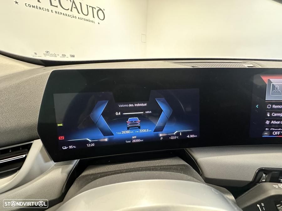 BMW iX1 xDrive30 - 15